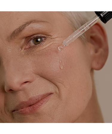 JUNGL CK Retinal Sensitive Serum - Vegan | Face Serum with 0.1% Retinal Effectively Takes Care of Wrinkles & Lines and Refines Skin Structure | Anti-Ageing Serum with Organic Blueberry Extract - Buy Online on GoSupps.com