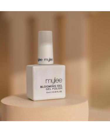 Mylee Blooming Gel 15ml Spreads Gel Polish for Watercolour Nail Art including Marble Tortoiseshell & Floral Effects UV/LED Soak-Off Manicure for Salon & Home Use - Long Lasting & Easy to Apply - Buy Online on GoSupps.com