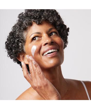 Kari Gran Natural Essential SPF 30 Moisturizing Facial Sunscreen - Plant-Based Ingredients (1oz / 30ml) | Shop Internationally - Buy Online on GoSupps.com