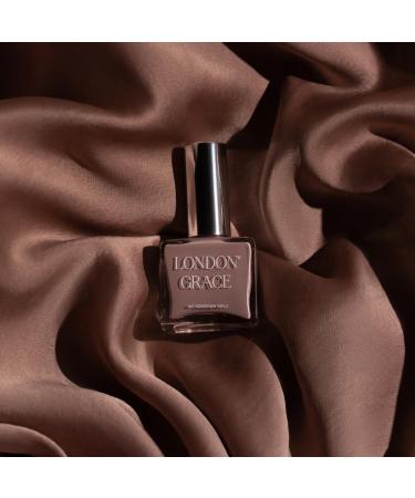 London Grace Nail Gift Set | Includes 12ml Base Hazel Polish & Top Coat | Nail Strengthener Base Coat Earthy Brown Long Lasting Vegan Eco-conscious Varnish & Chip Resistant Glossy Top Coat - Buy Online on GoSupps.com