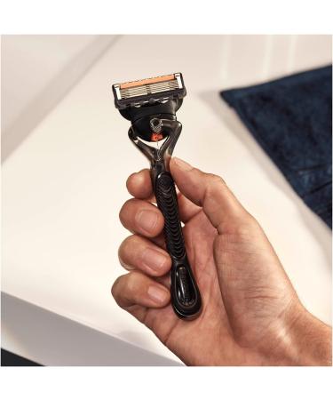 Gillette ProGlide Wet Razor for Men | 5-Blade Razor + 7 Replacement Blades | Perfect Gift for Him - Buy Online on GoSupps.com