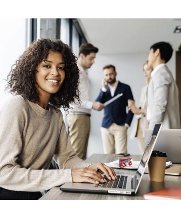 Buy Mentos Sugar-Free Chewing Gum - Fruity Fresh Strawberry Green Apple & Raspberry (12 x 33g) | International Shipping - Buy Online on GoSupps.com