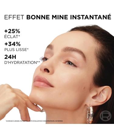 L Or al Paris - Vitamin C Radiance Treatment - Day Cream - Brightens Skin Tightens Pores Reduces Fine Lines - Enriched with Vitamin C and Salicylic Acid - Revitalift Clinical - Capacity: 50ml - Buy Online on GoSupps.com