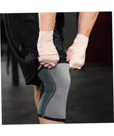 Buy Balacoo Sports Self-Adhesive Finger Bandages - Non-Woven Compression Wraps Protective White 5.5x5.5x5CM for Sports Injuries - International Shipping Available - Buy Online on GoSupps.com
