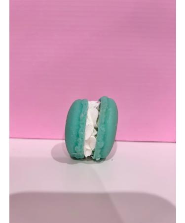 Buy French Macaron Green Apple | 2.1 Ounce Pack | Gourmet Treats International Shipping - Buy Online on GoSupps.com