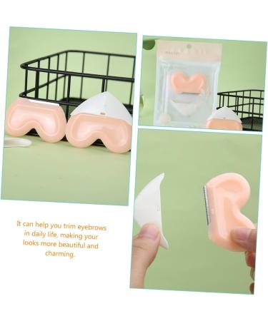 Homsfou 4 Eyebrow Trimmers & Dermaplaning Razors - Beauty Tools for Perfect Eyebrows | Disposable Lady & Facial Shavers - Buy Online on GoSupps.com