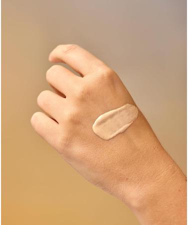 BioNike Defence My Age Gold Colour Uniform Cream SPF 15 Brightens and Smooths Mature Skin Gives a Radiant and Natural Complexion 40ml - Buy Online on GoSupps.com