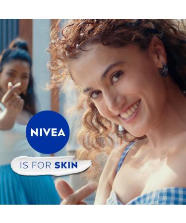 Nivea Soft Light Moisturiser 200ml - Hydrating Lightweight Cream for All Skin Types | Fast International Shipping - Buy Online on GoSupps.com