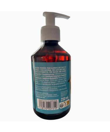 Vetocanis | Salmon Oil for Dogs and Cats | Complementary Food for Dogs and Cats | Based on Omega 3 and 6 | Hygiene and Health for Dogs and Cats | 250 ML - Buy Online on GoSupps.com