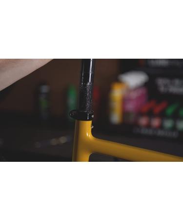 Finish Line Fiber Grip 1.75oz | Carbon Fiber Bike Assembly Gel - Buy Online on GoSupps.com