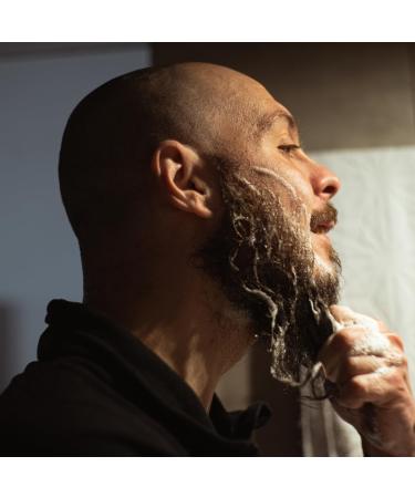  Cryom Volumizing beard treatment 200 ml tube - Buy Online on GoSupps.com