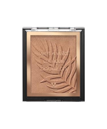 Wet n Wild Color Icon Bronzer soft bronzer enriched with gel long -lasting formula for bright skin as if kissed from the sun vegan ticket to brazil