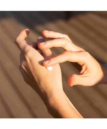 Buy Soothing Almond Hand Care Box - Vegan Hand Cream & Nail Oil - Made in France - Buy Online on GoSupps.com