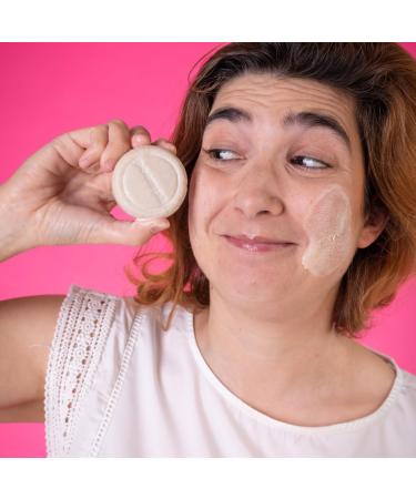 Esther lvarez Ecological facial cleansing milk nourishing oatmeal cleansing milk particularly sensitive skin - Buy Online on GoSupps.com