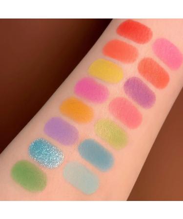 CARL Eyeshadow palette in 15 colors green blue purple matte shimmering colorful well pigmented green eyeshadow spring long lasting - Buy Online on GoSupps.com