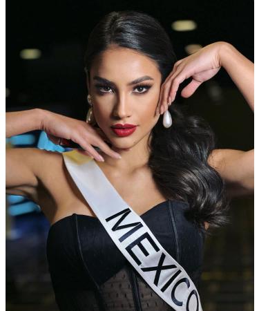 MUBA COSMETICS Liquid Lipstick - Waterproof, Long Lasting & High-Pigment Lip Makeup - Perfect Gift for Women - Buy Online on GoSupps.com