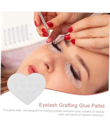 FOMIYES Eyelash Adhesive Station | Heart-Shaped Glass Glue Holder for Eyelash Extensions & Nail Art | 6.5x5.5cm Transparent Tray - Buy Online on GoSupps.com