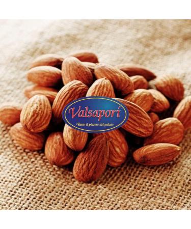  HOME LINE Valsapori - Raw Shelled Almonds - 1 kg Pack - Origin: Sicily | Unroasted Italian Almonds - Dried Fruit Snack a source of calcium phosphorus and magnesium - Buy Online on GoSupps.com