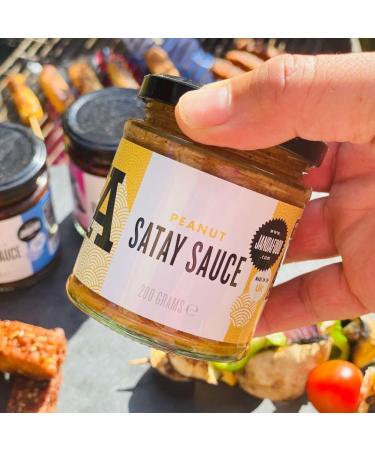 Janda Peanut Satay Sauce 190g | Based on a Malaysian family recipe | Suitable as a stir fry and dipping sauce | Small batch production based in the UK | - Buy Online on GoSupps.com