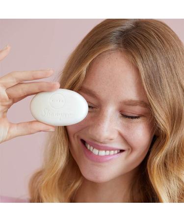 Beiersdorf NIVEA Solid shampoo pH balance for normal hair 75 g gently cleansing solid shampoo with coconut milk pH optimized shampoo with vegan formula 75 g 1er Pack With coconut milk for normal hair - Buy Online on GoSupps.com