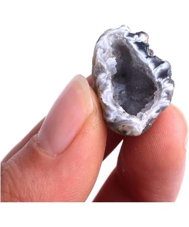 1PC New Natural Agate Crystal Polished Irregular Cluster Quartz Gemstone Cornucopia Pendant Specimen Wedding Party Decor Crystal Cluster (Size : Small 2pcs) - Buy Online on GoSupps.com