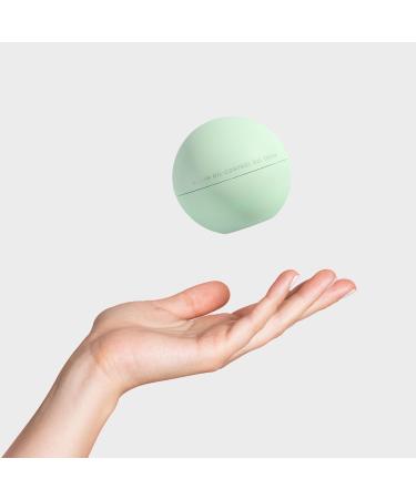  GLOWFILTER Marta Lozano AM + PM Sebum-Regulating and Balancing Face Cream For combination oily or acne-prone skin Refined matte and smooth Vegan 50 ml Marta's Shine Filter - Buy Online on GoSupps.com