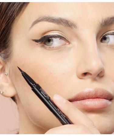  DEBORAH Deborah Milano - 24-hour automatic waterproof eye makeup set 01 black Color Lovers eyeshadow 04 Warm Taupe creamy long-lasting and 24-hour extra matte long-lasting eyeliner pen - Buy Online on GoSupps.com