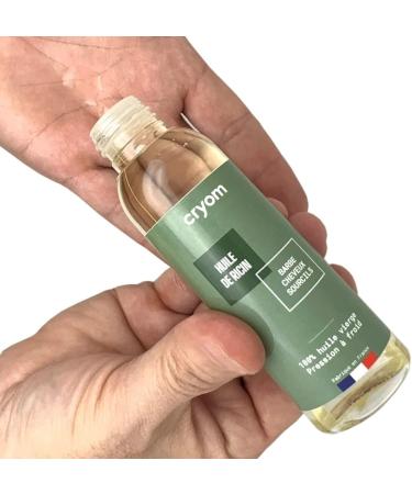 CRYOM - Pure Castor Oil for beard hair and eyebrows 100 ml dropper bottle 100% virgin Castor oil 100% ingredients of natural origin. - Buy Online on GoSupps.com