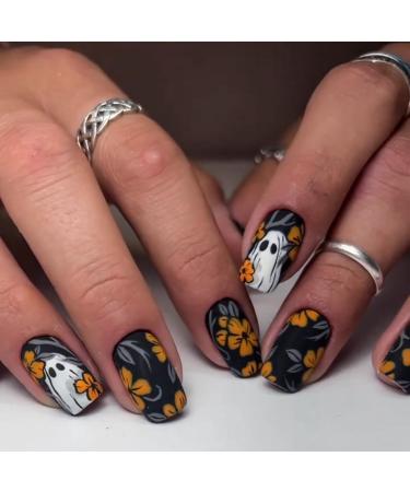 Halloween Press on Nails Black Fake Nails Short Square False Nails Ghost Flower Glue on Nails Full Cover Acrylic Nails Cute Halloween Stick on Nails for Women Girls Manicure Decorations 24Pcs w5