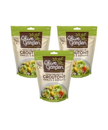 Olive Garden Seasoned Cro tons Garlic & Romano 5oz Bag (Pack of 3) by Olive Garden