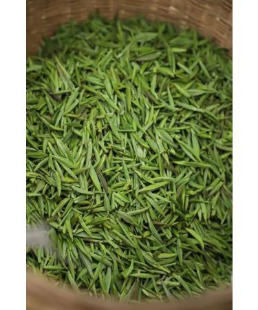 Spiritus Mundi Green tea from the mountains of Sichuan without added flavors whole leaves artisan harvest soft and natural taste 100 g - Buy Online on GoSupps.com