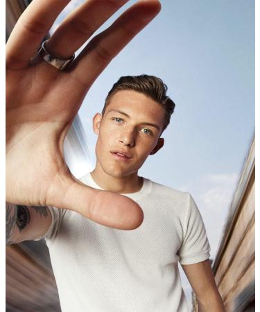 LOr al Paris Men Expert Magnesium Defense Hypoallergenic Moisturizer 50 ml - Buy Online on GoSupps.com