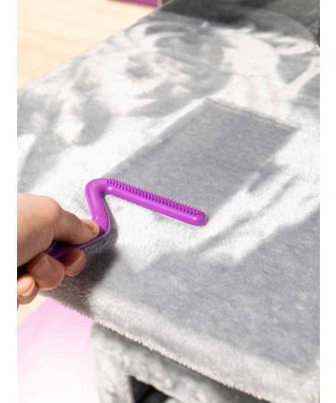 Petrebels Cat Hair Remover & Lucky 7 Dual-Sided Brush for Furniture Couch & Scratching Post | Best Cat Hair Removal Solution - Buy Online on GoSupps.com