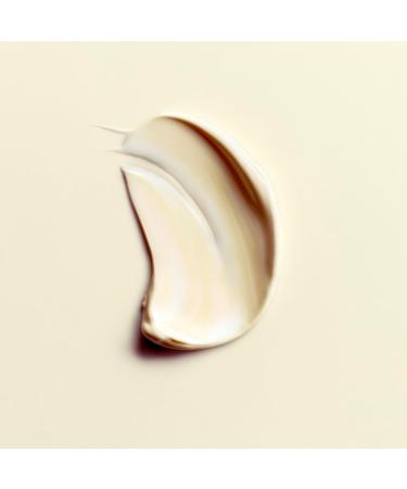 Hawaiian Tropic - Hydrating Protection Sunscreen SPF 50 UVA and UVB Protection 180 ml 12-Hour Moisturisation with Cocoa and Shea Butter Water Resistant Vegan - Buy Online on GoSupps.com