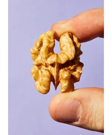 KoRo - Walnut Kernels 1 kg - High Quality Natural Peeled Nuts - Buy Online on GoSupps.com