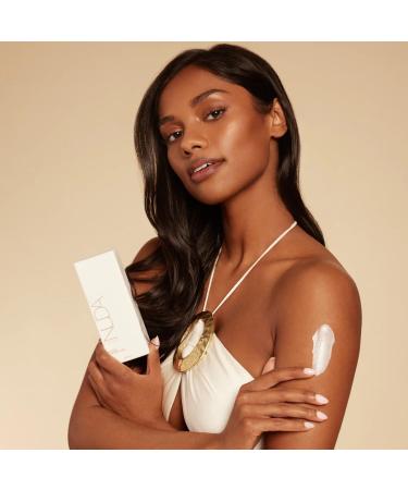 Nuda Body Cream | Sunless Tan-Safe Moisturizer for Women | Hydrating Lotion with Shea Butter & Avocado Oil | Sulfate & Paraben Free - 200 mL - Buy Online on GoSupps.com