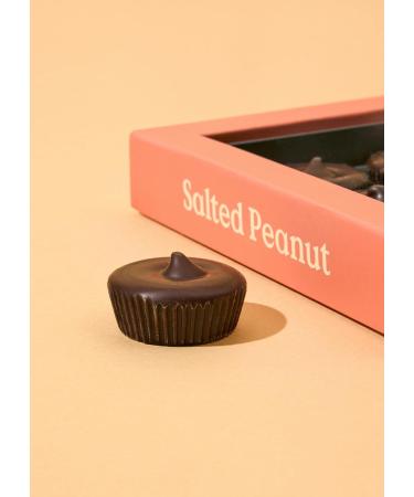 KoRo - Nut Butter Cups Organic Salted Peanuts Gift Set 12 x 13g - Sweet with coconut blossom sugar - Vegan - Ideal gift for gourmets - Buy Online on GoSupps.com