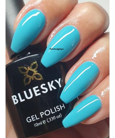 Bluesky GEL NAIL POLISH BLUE TURQUOISE COLOR BACKDOOR WAVE SPRING SUMMER COLOR SOLO SS 2115 UV LED Soak Off 10ml (Requires Drying under UV/LED Lamp)