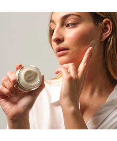 BANBU Moon moisturizing cream for the face - Buy Online on GoSupps.com