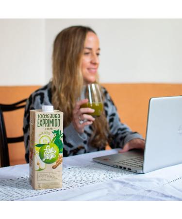 Pura Frutta - Organic Green Detox Juice - 33.8 fl oz (1L) 8-Pack Box - Green Juice Blend with Apple Pear Cucumber Celery Spinach Lemon - 100% Natural & Cold-Pressed Not From Concentrate (NFC) No Sugar Added - Buy Online on GoSupps.com