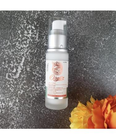 Buy Hialuvit Cream Gel Online - Hydrating Skincare for All Skin Types - Fast International Shipping - Buy Online on GoSupps.com