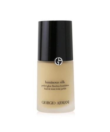 Giorgio Armani Luminous Silk Perfect Glow Flawless Foundation 3.8 Fair  Golden 30 ml / 1 oz - Buy Online on GoSupps.com