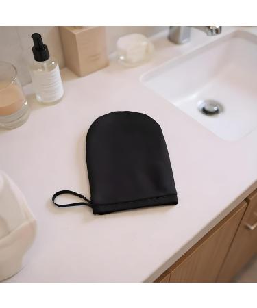  Naqqios Self-Tanning | Non-Stick Tanning Lotion Applicator - For Travel Outdoor Indoor Vacation Men Women Adults Teens Athletes Cyclists Golfers - Buy Online on GoSupps.com