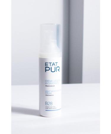 Light Cream Moisturizing 40ml - Hydrating & Lightweight Formula for All Skin Types | International Shipping Available - Buy Online on GoSupps.com