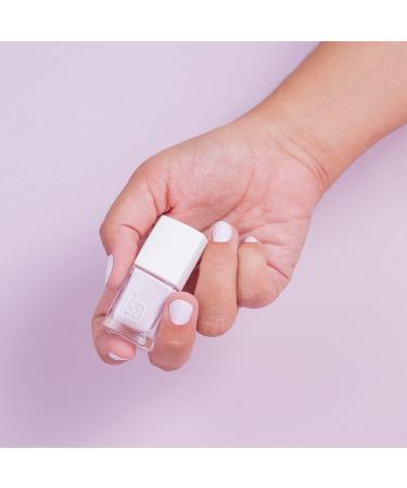 3INA MAKEUP - The Nail Polish 100 - White Nail Polish with Longwearing Formula - Gel Nail Polish Effect of Intense Color - Glossy & Smooth Finish Fast Drying Nail Polish - Vegan - Cruelty Free - Buy Online on GoSupps.com