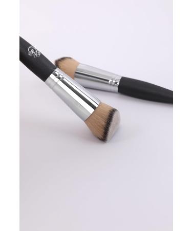 ENERGY Dual-Angled Foundation Brush Makeup Brush for Foundation - M307 - Buy Online on GoSupps.com
