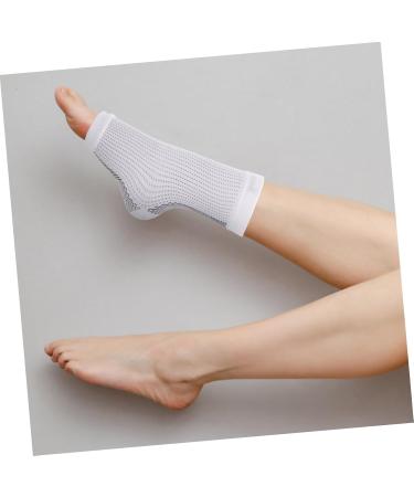 GANAZONO Compression Ankle Socks - 4 Pairs Unisex Protective Sports Socks for Mountaineering & Support - Foot Protection & Comfort - Buy Online on GoSupps.com