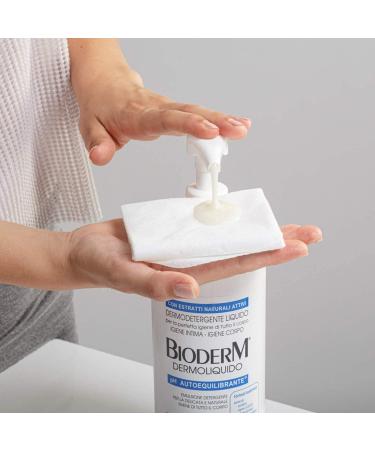 Farmoderm Srl Bioderm Dermoliquido Dermoprotective shower gel for sensitive skin Baby bath gel Suitable for daily intimate hygiene of women and men Parabenfree Ideal for seniors 1000 ml - Buy Online on GoSupps.com