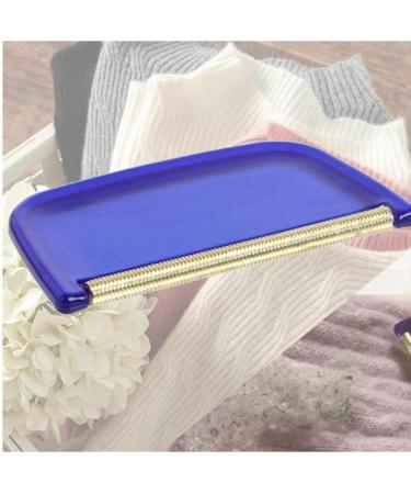 Shop the Best Sweater Comb & Lint Remover - Manual Clothes Brush for Cashmere & Wool | International Shipping Available - Buy Online on GoSupps.com