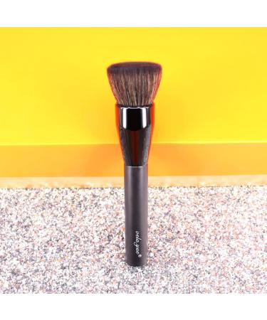Vela.Yue Foundation Brush - Flat Buffing Brush for Flawless Makeup Finish | International Shipping Available - Buy Online on GoSupps.com